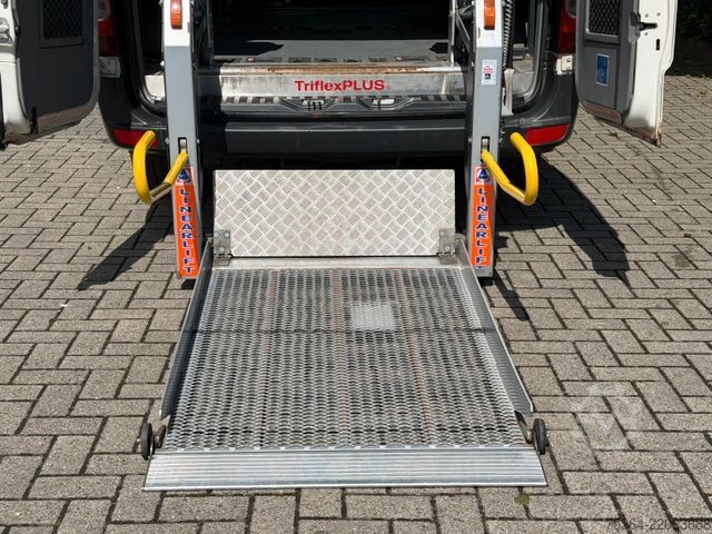 Minibus VOLKSWAGEN Crafter 2.5 Tdi 9 Sitze + Klima + Lift Euro 4