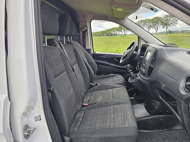 Hochdachkombi MERCEDES-BENZ VITO 111 L2 Euro6 3-Zits