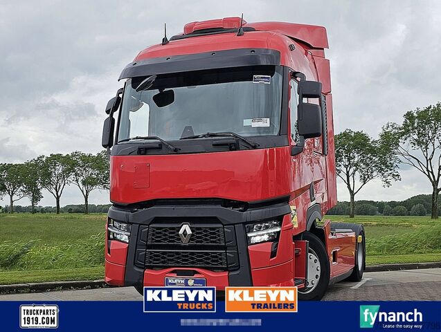 Standard-SZM RENAULT T 520