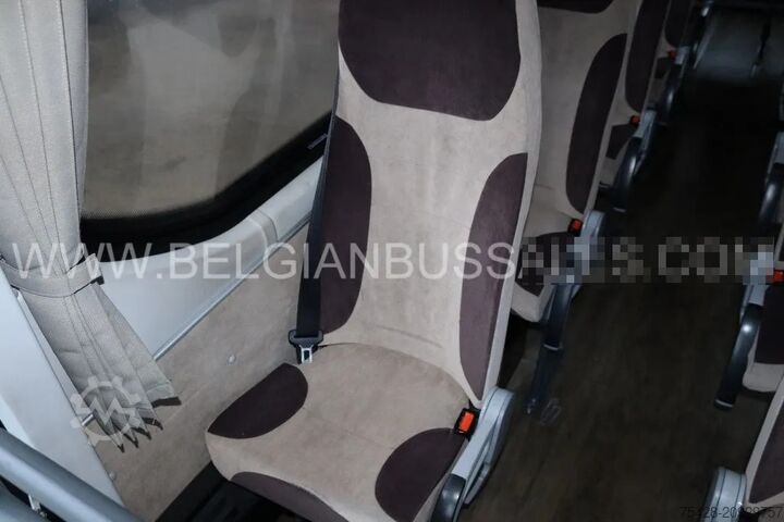 Kleinbus Iveco Daily / A60C17 / 7.5m / broken rearaxle