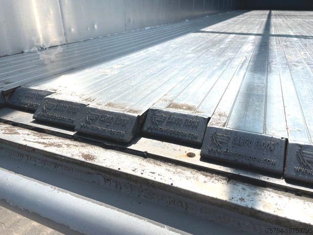 Walking floor semitrailer CARNEHL 60m³ Schubboden/Funk/Liftachse /Alufelgen