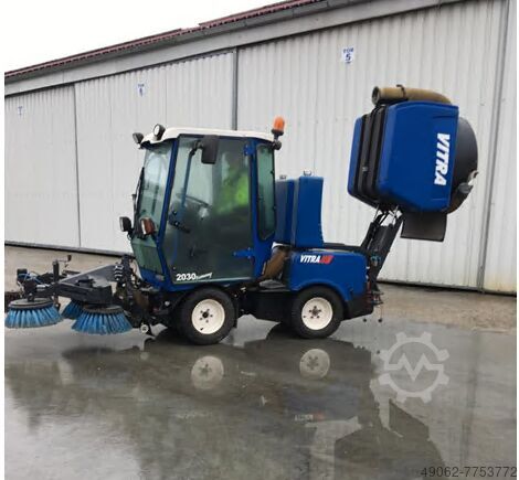Sweeper-suction machine Iseki Vitra 2030