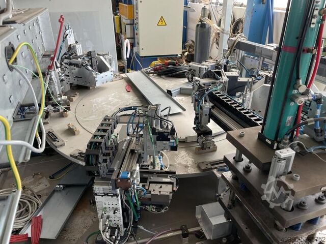 Rundtaktautomat + Hydraulikpresse TOX + Rundschalttisch; Rundtakttisch mit 16 Stationen, Widerstands AKE-technologies GmbH - WEISS TC 500