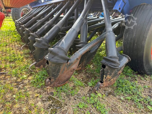 Agricultural machine  NS1030