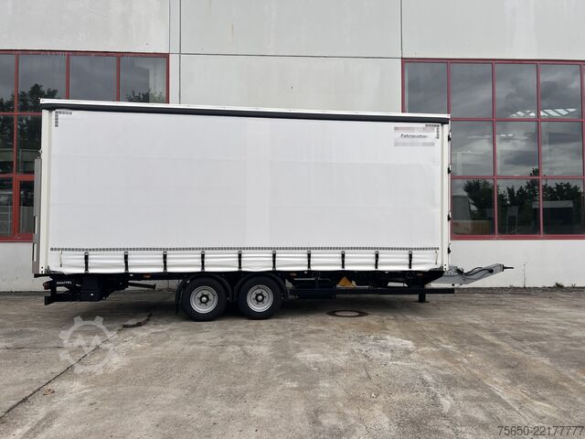 Open trailer with tarp Möslein TPS 105 D-L  Planenanhänger, Ladebordwand + Durchladbar neuwertig