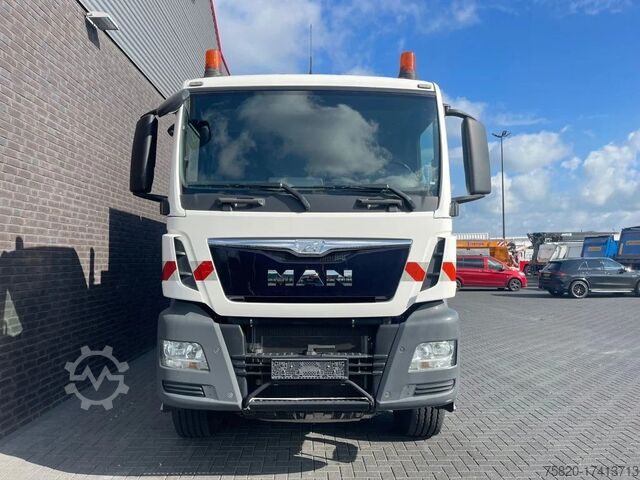 Suction vehicle MAN MTS SAUGBAGGER/SUCTIONEXCAVATOR/GRONDZUIGER