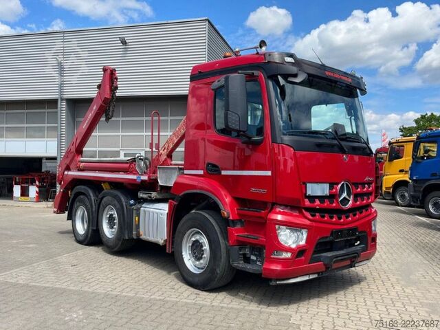 Skip truck MERCEDES-BENZ Arocs 2536 L Absetzkipper Meiller, Funk, MP5