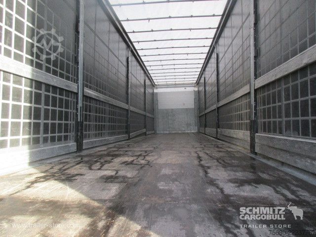 Open semitrailer with tarp Schmitz Cargobull Semitrailer Curtainsider Standard