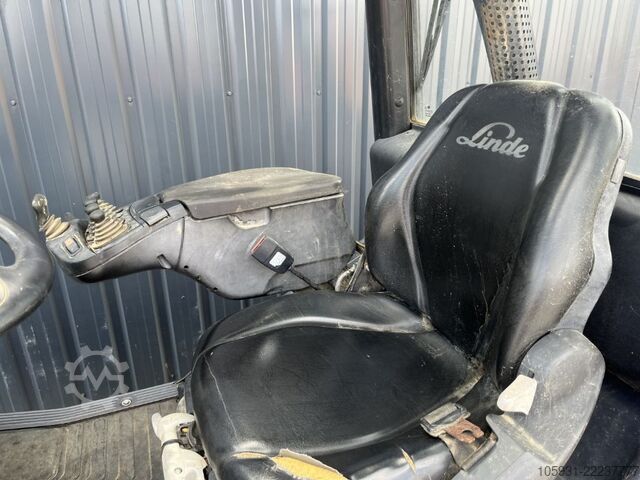 Diesel Forklift Linde H35D-02