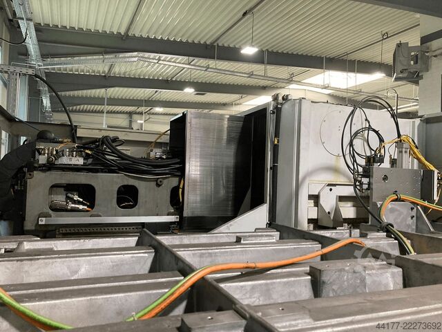 Universal Bearbeitungszentrum DMG MORI DMC 60 T RS 3