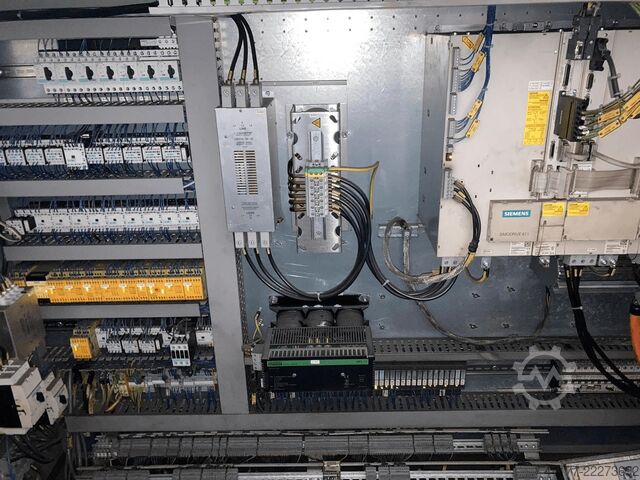 Universal Bearbeitungszentrum DMG MORI DMC 60 T RS 3