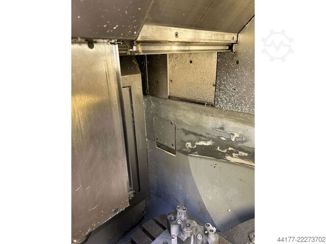 Universal machining center DMG MORI DMU 50 eVo linear