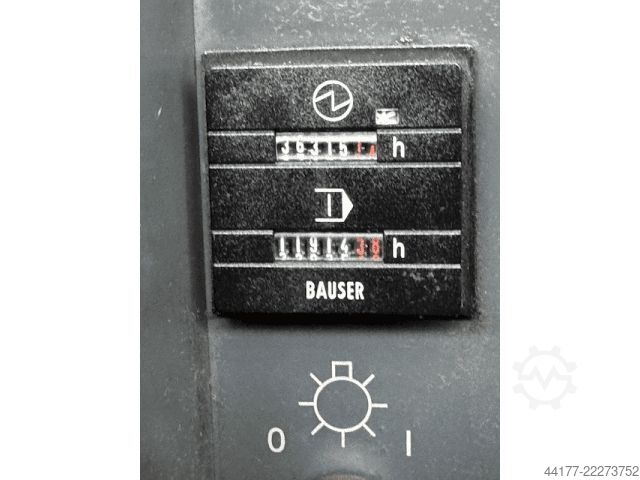 Vertikales Bearbeitungszentrum DMG MORI DMC 1035 V