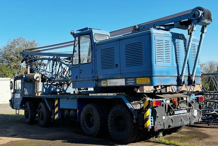 Autokran DEMAG LK 910/483-V