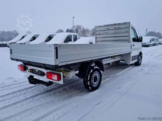 Pick-up van VW Crafter 35 Pritsche TDi L4 AHK KLIMA Luftfederung
