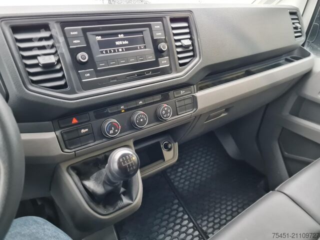 Pick-up van VW Crafter 35 Pritsche TDi L4 AHK KLIMA Luftfederung