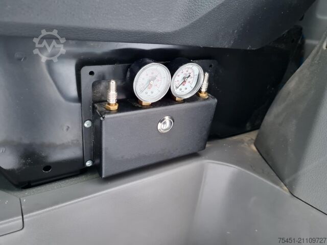 Pritschenwagen VW Crafter 35 Pritsche TDi L4 AHK KLIMA Luftfederung