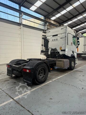 Standard-SZM Renault T480