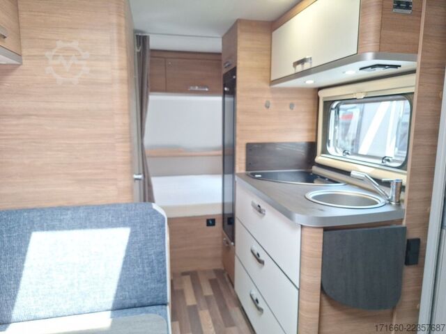 Wohnwagen WEINSBERG CaraOne 420 QD Markise | Rangierhilfe