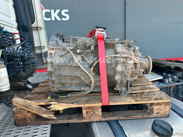 Standard tractor unit DAF XF 450 4x2 Blatt-/Luft, *Getriebeschaden*