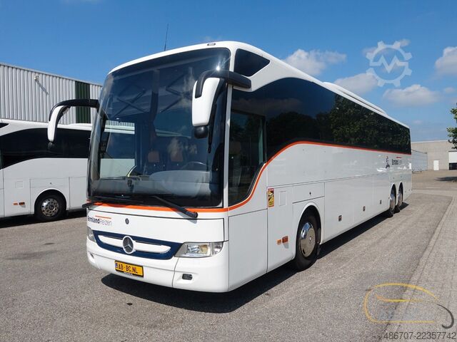 Motor coach MERCEDES-BENZ Tourismo RHD-L, 62 Sitze, Euro 6