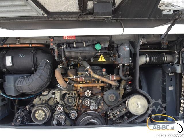 Motor coach MERCEDES-BENZ Tourismo RHD-M/2A 57 Sitze EURO 6