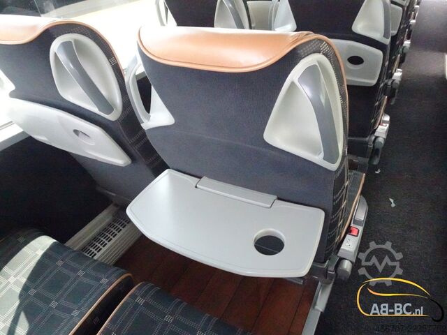 Motor coach MERCEDES-BENZ Tourismo RHD-M/2A 57 Sitze EURO 6