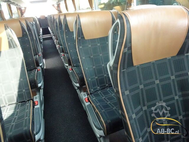 Motor coach MERCEDES-BENZ Tourismo RHD-M/2A 57 Sitze EURO 6