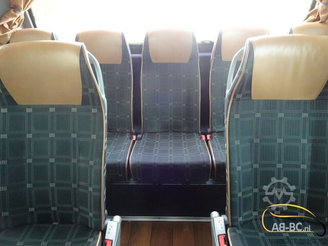 Motor coach MERCEDES-BENZ Tourismo RHD-M/2A 57 Sitze EURO 6