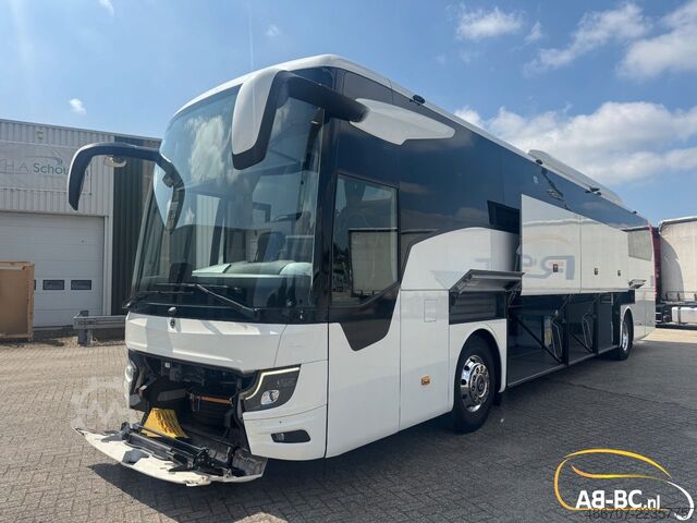 Motor coach MERCEDES-BENZ Tourismo RHD, 55 Sitze, Euro 6