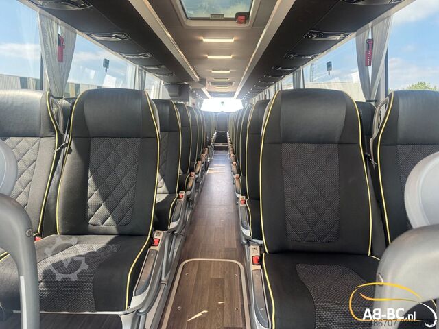 Motor coach MERCEDES-BENZ Tourismo RHD, 55 Sitze, Euro 6