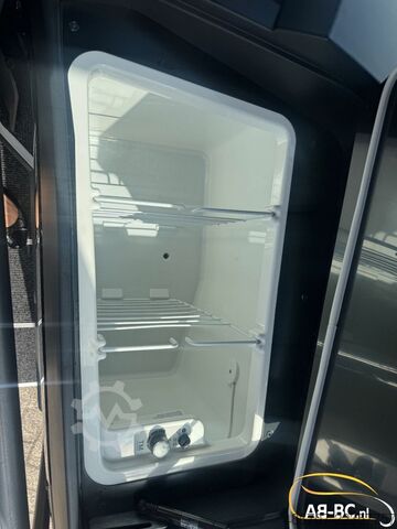 Motor coach MERCEDES-BENZ Tourismo RHD, 55 Sitze, Euro 6