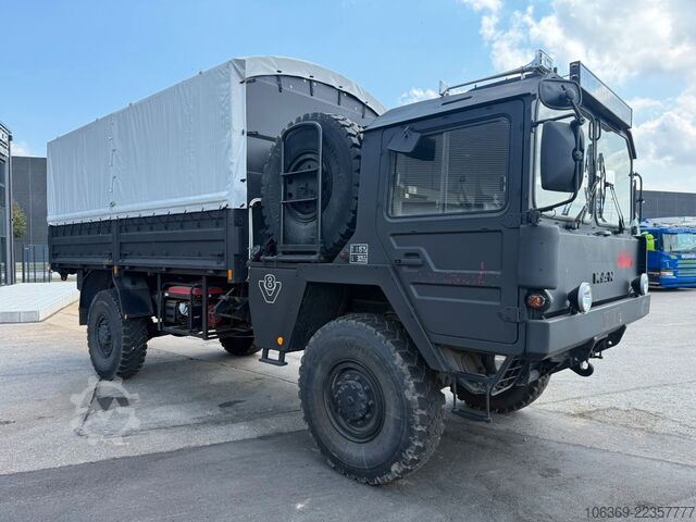 LKW mit Pritsche & Plane MAN 5 To MIL 4x4 / Partytruck