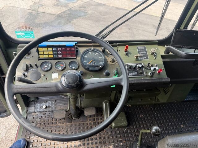 LKW mit Pritsche & Plane MAN 5 To MIL 4x4 / Partytruck