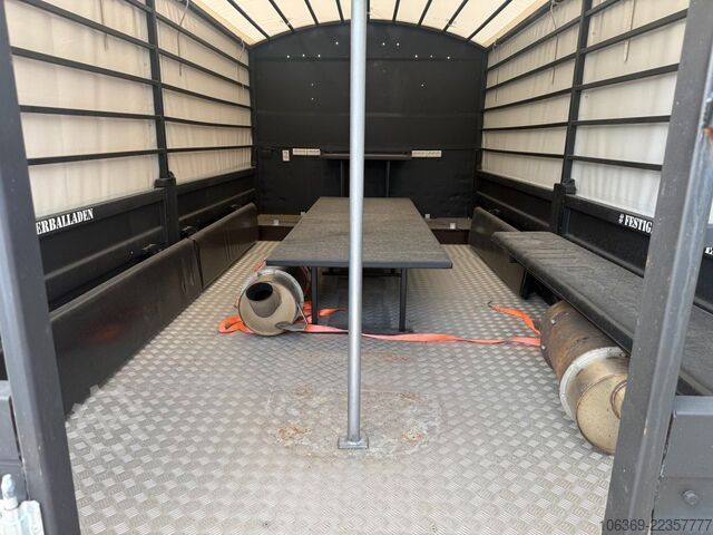 LKW mit Pritsche & Plane MAN 5 To MIL 4x4 / Partytruck