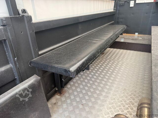 LKW mit Pritsche & Plane MAN 5 To MIL 4x4 / Partytruck