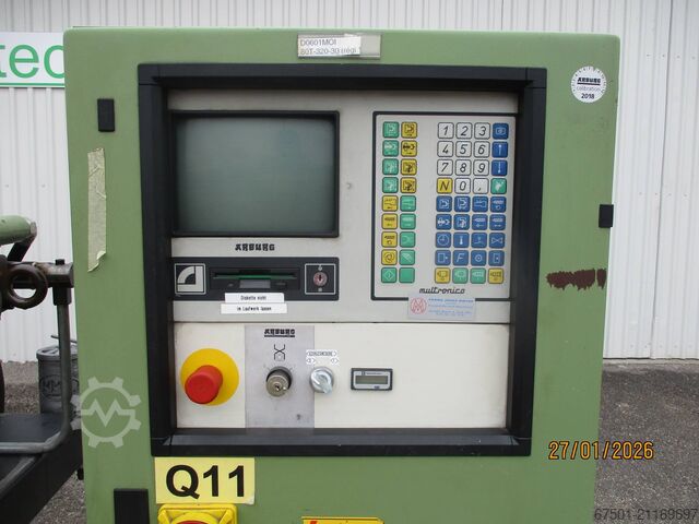 Spritzgießmaschine Arburg 320M 850-210 (3405)