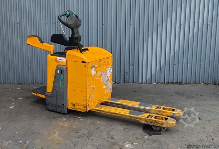 Elektrische Niederhubwagen Jungheinrich ERE 120 Li-Ion 2t/ 2020y/ 4561mh