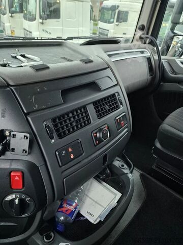 Gefährliche Stoffe DAF XF 480 FT SPACE CAB ADR ZF INTARDER