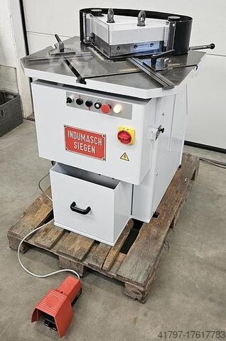 Ausklinkmaschine Indumasch 254 Indumasch 254