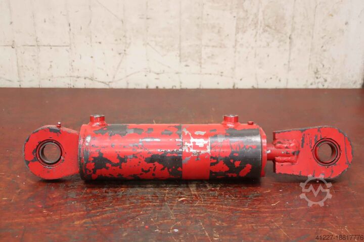Hydraulikzylinder unbekannt Hub 210 mm