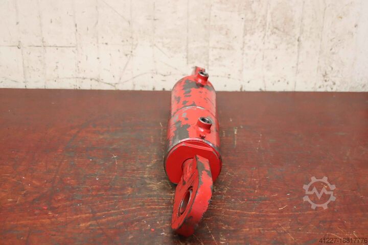 Hydraulikzylinder unbekannt Hub 210 mm