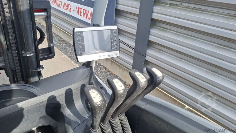 Electric 4-wheel forklift Still RX 20-16 P