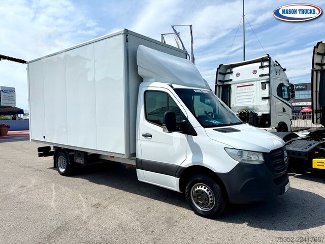Transporter mit Koffer Mercedes-Benz Sprinter 414 CDI