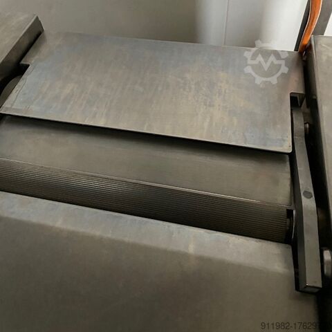 Meat processing machine Nock Eplucheuse V 460 N.