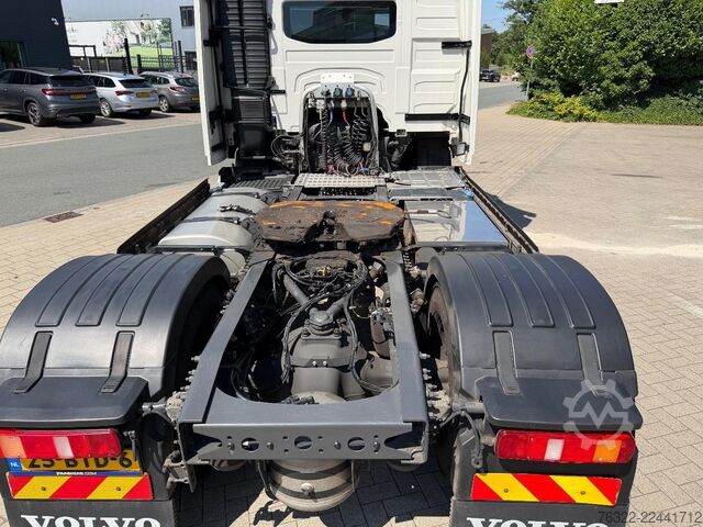 Standard tractor Volvo FM 460 4X2 GLOBETROTTER DYNAMIC STEERING / ALCO...