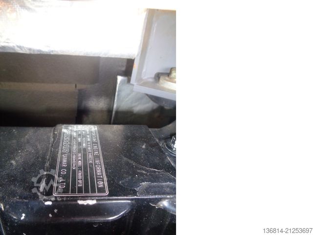 Minibagger TAKEUCHI TB 250 Powertilt + 4 x Löffel TAK-Lock