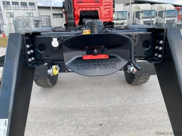 Special purpose truck MAN TGM 18.250 4x4 BB/Fahrgestell/3-Sitze/Neu