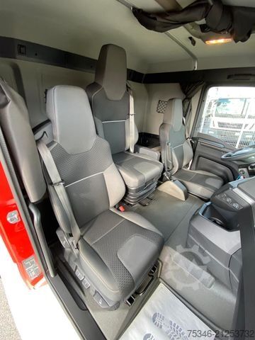 LKW-Fahrgestell MAN TGM 18.250 4x4 BB/Fahrgestell/3-Sitze/Neu