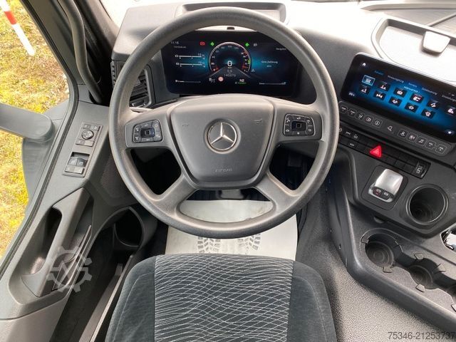 Autokran MERCEDES-BENZ 2540Pritsche7,00m/KranHiab118/Lenkachse/NL13,9to